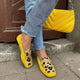 JAUNE